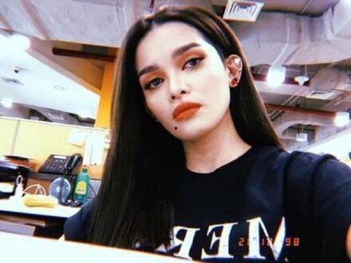 歌手网红吃瓜图片高清,高清画面引热议  第1张